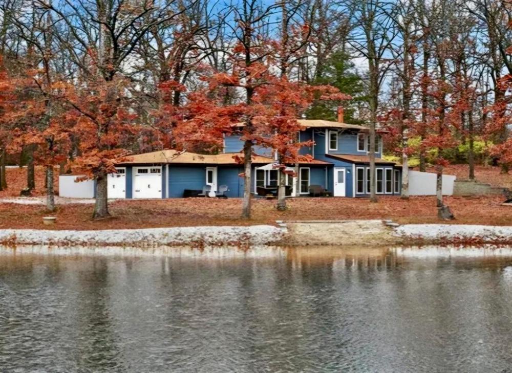 The Cottage Treehouses